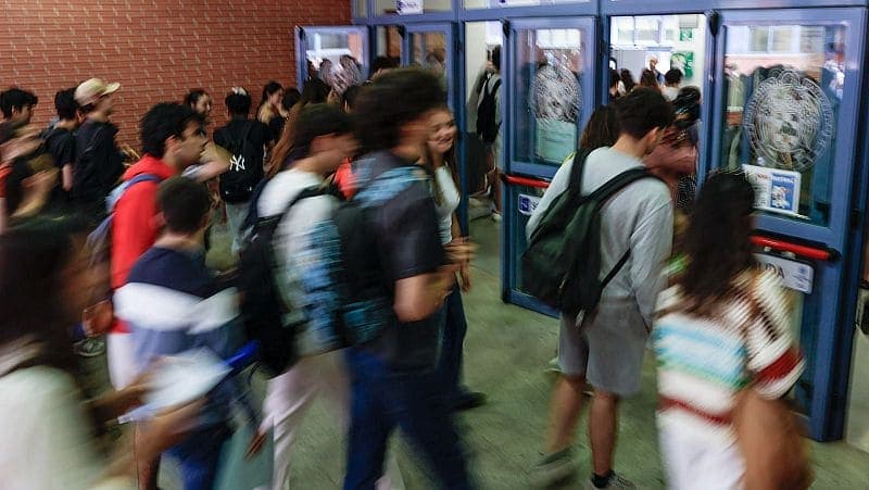 Las infecciones sexuales frenan su aumento en 2025