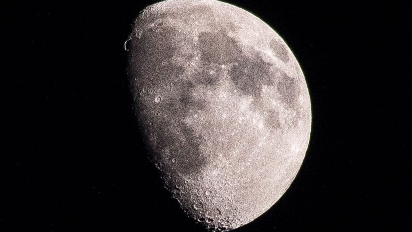 La Lune est en train de rétrécir et de se refroidir : ce phénomène va-t-il impacter la Terre ?